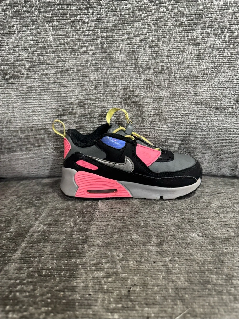 Nike Air Max 90 Toggle Athletic Sneakers in Black, Gray & Pink Yellow Accent 9C
